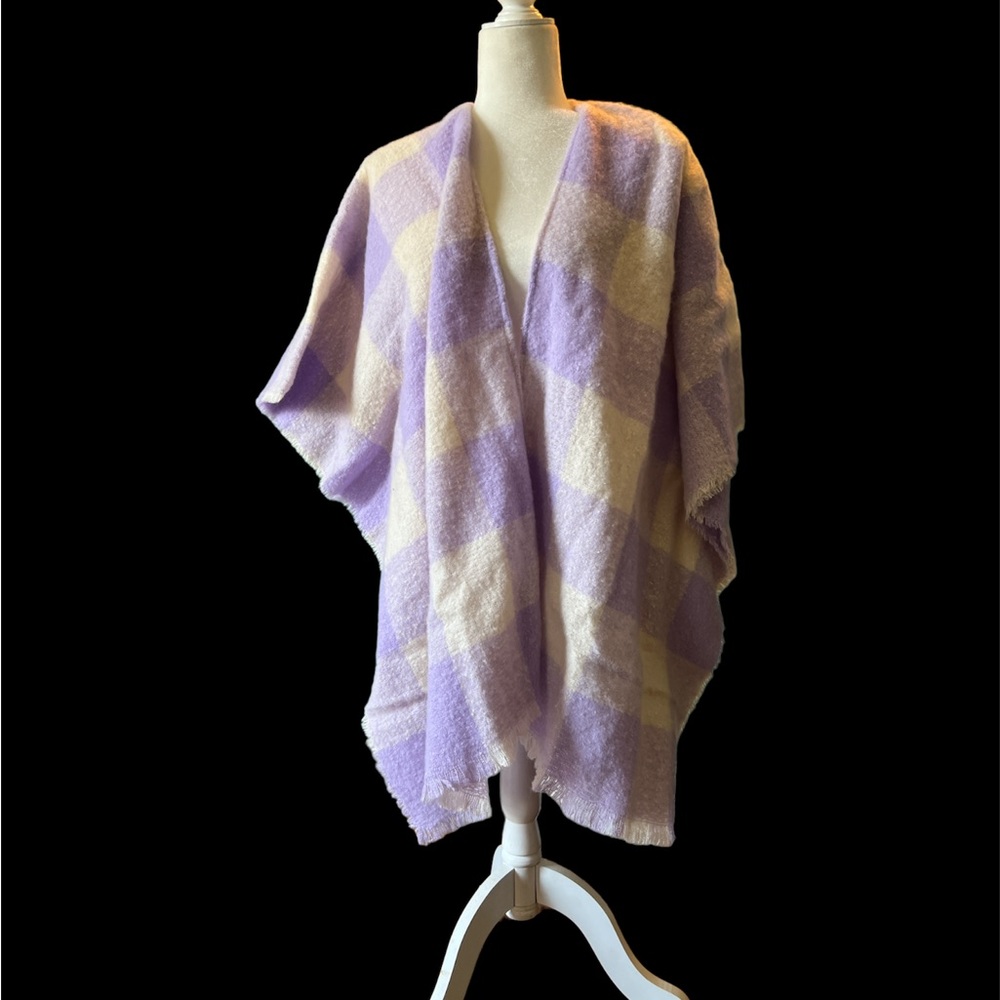 Steve Madden Buffalo Check Duster Wrap NWT